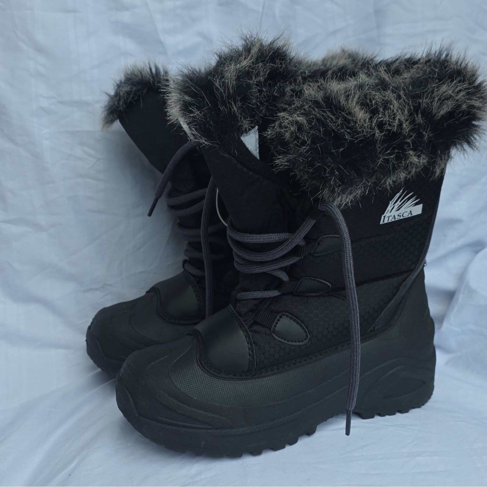 Itasca Black Snow Boots, Size 7 Unisex Kids Faux Fur Lined Lace-Up 8030095